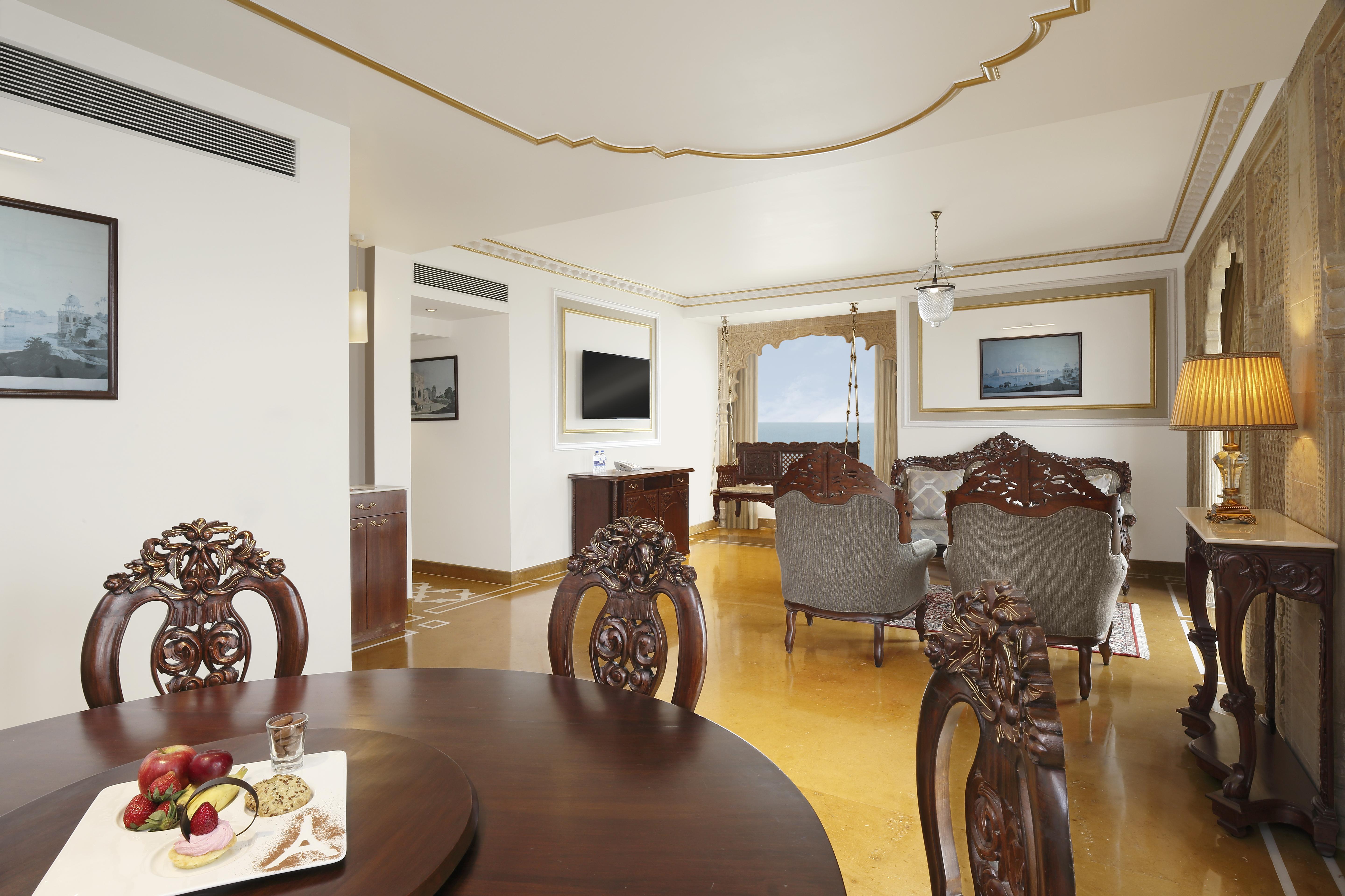Novotel Mumbai Juhu Beach — Photos 1